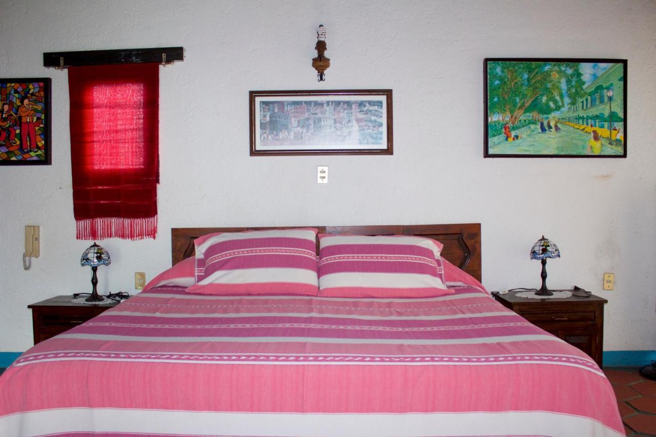 Hotel Villa Oaxaca ภายนอก รูปภาพ